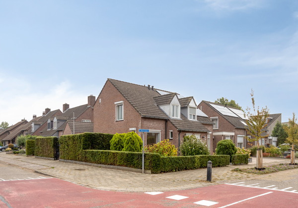 Beatrixlaan 1, 6051NA Maasbracht